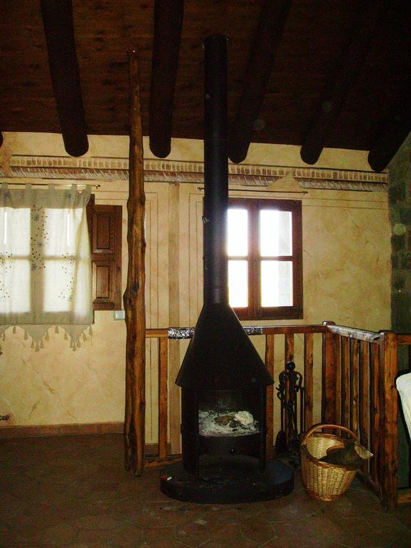 Casa Mur De Alujan Tierrantona Eksteriør billede